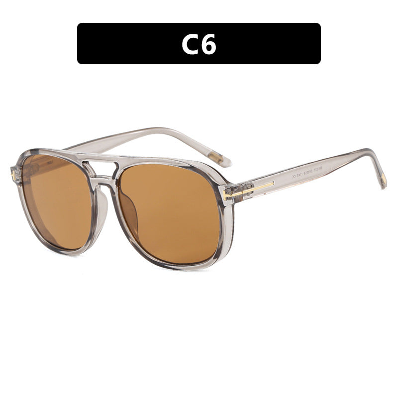 Dame kvadratisk solbrille med luksuriøs plastramme og speilglass Skanto