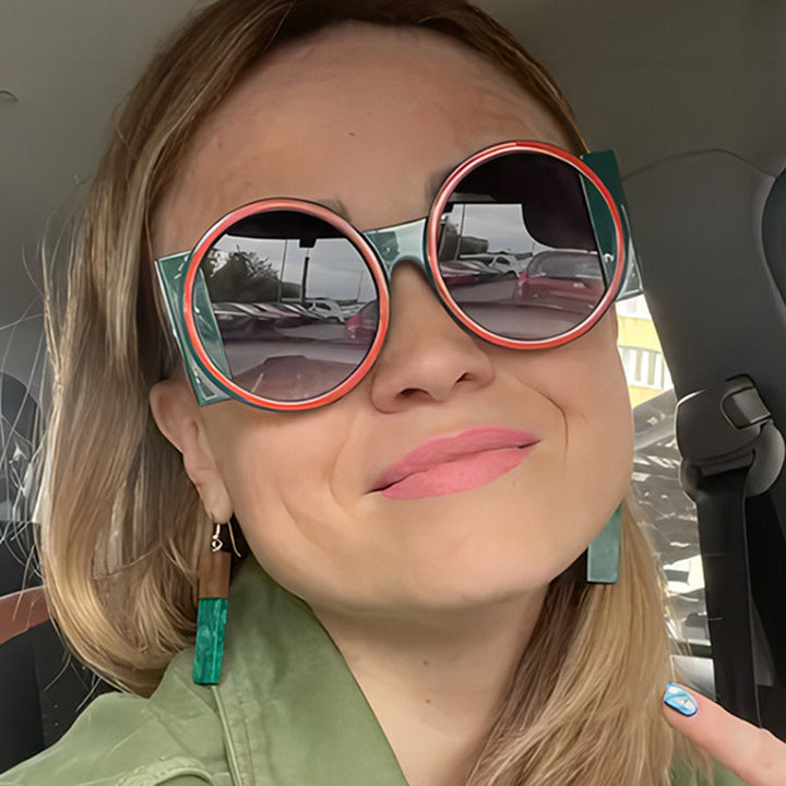 Dame oversized solbrille med kvadratisk ramme og UV-beskyttelse Skanto