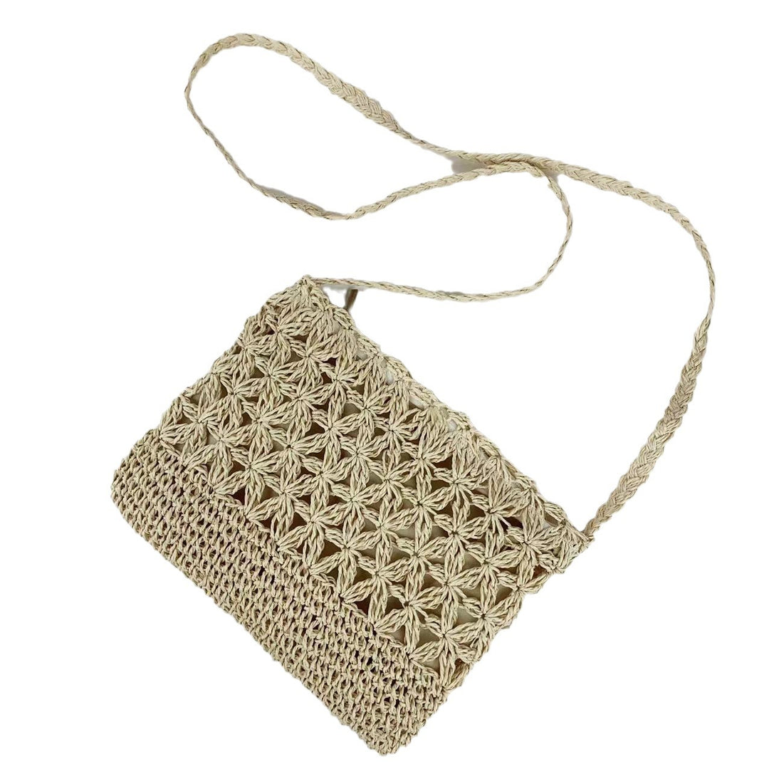 Makramee crossover bag with floral pattern Skanto