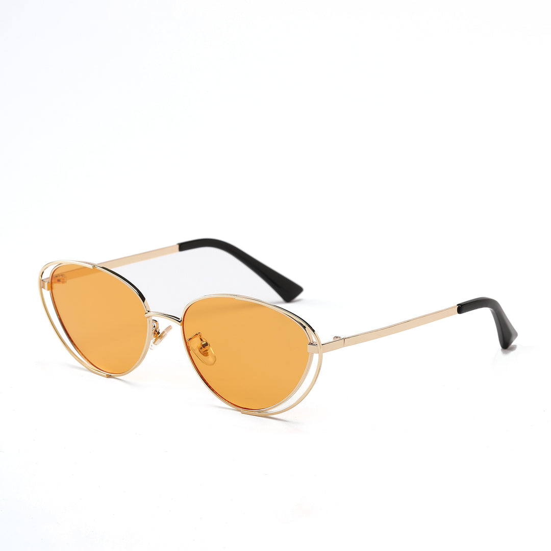 Dame geometrisk solbrille med rødt glass og elegant metallramme Skanto