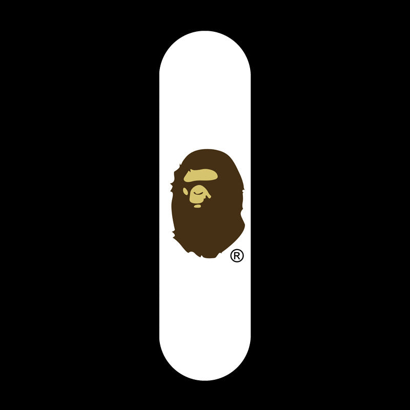 Grafisk skateboarddekk med tilpasset design Skanto