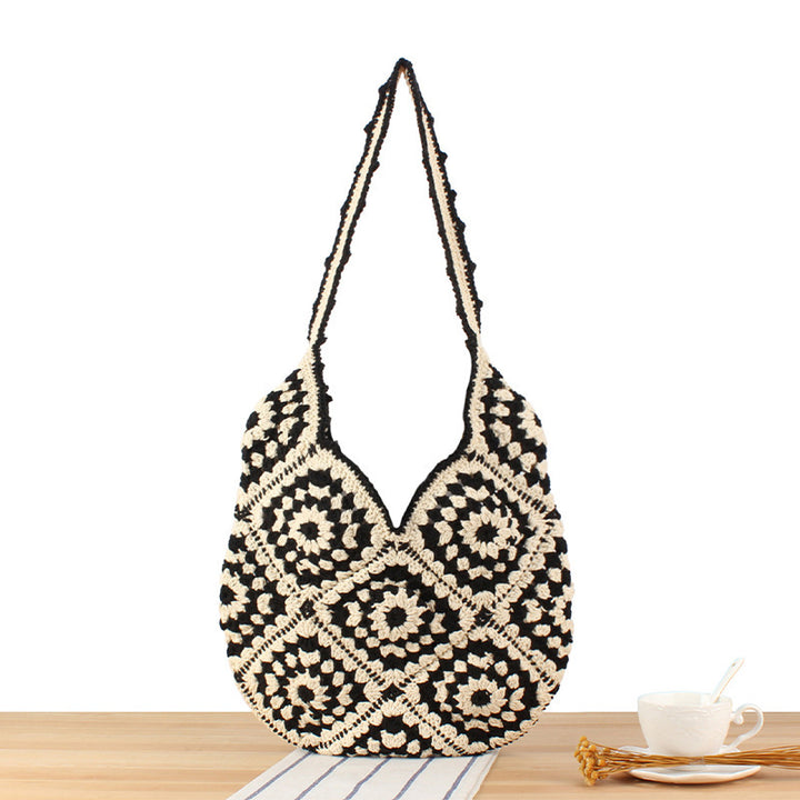 Handbag in modern crochet pattern Skanto