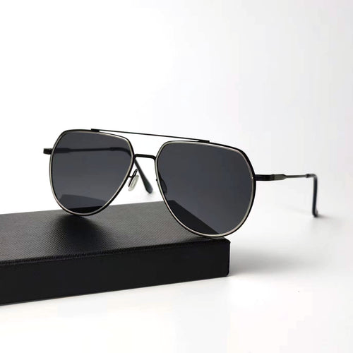 Herre elegant pilot-solbrille med polariserte glass Skanto