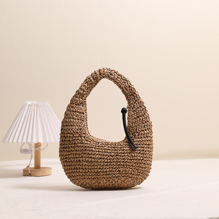 Håndlaget kurvveske i moderne hobo-stil Skanto