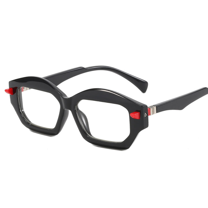 Damer moderne solbrille med iøynefallende ramme Skanto
