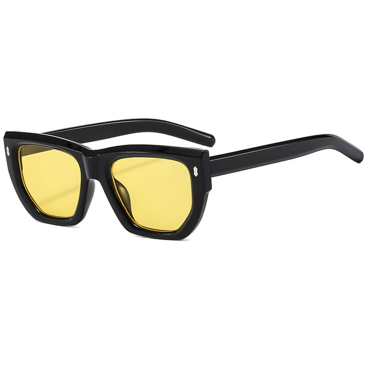 Dame Designer-solbrille med moderne geometrisk ramme og UV-beskyttelse Skanto
