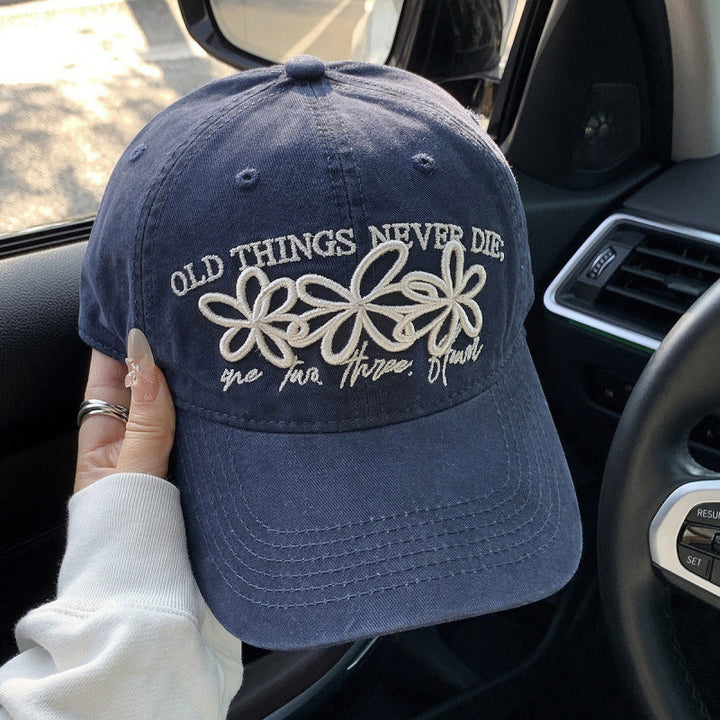 Kvinnens broderte denim caps Skanto