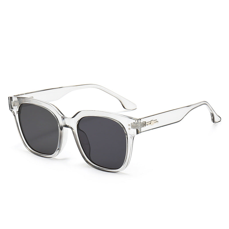 Dame firkantet solbrille med stilig ramme Skanto