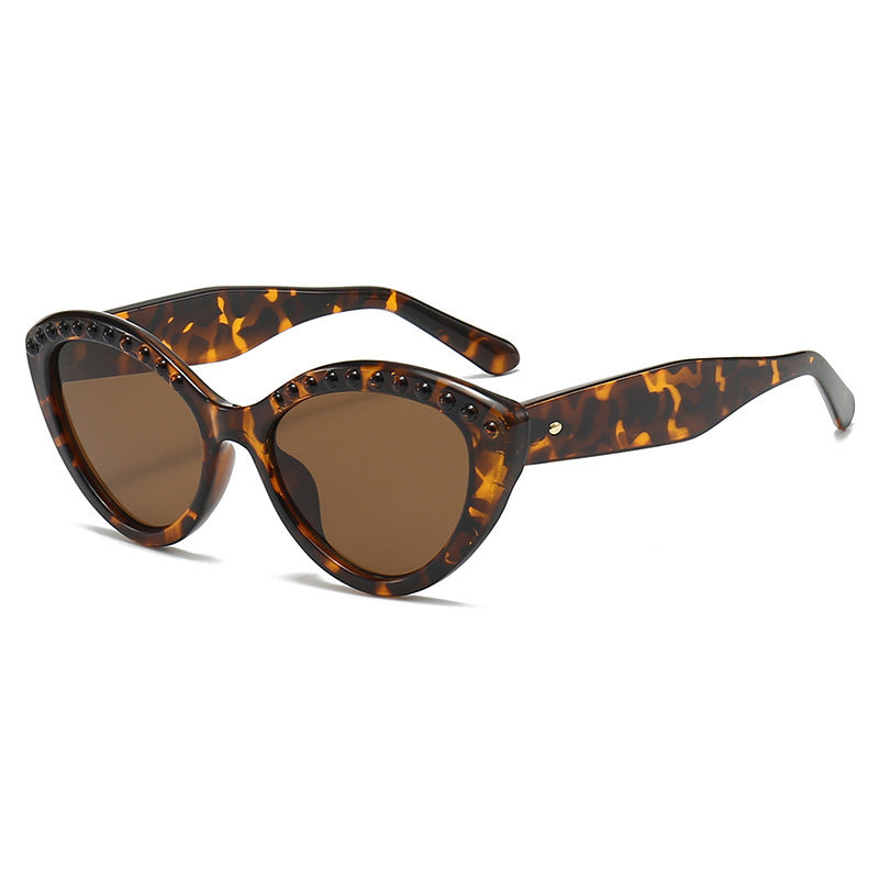 Dame Cat-Eye solbriller med glitrende detaljer Skanto
