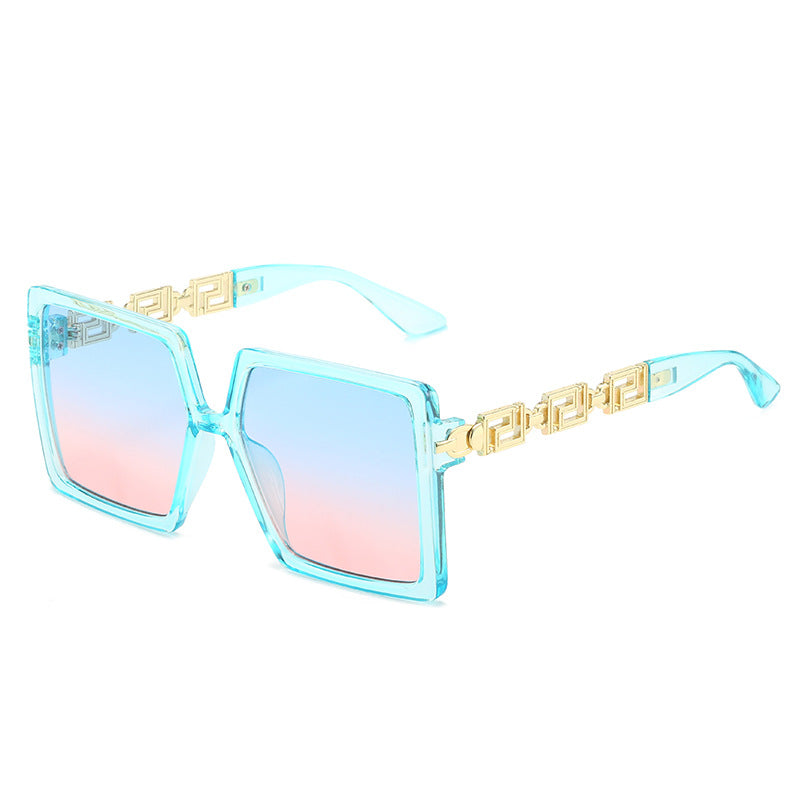 Dame kvadratisk solbrille med luksuriøse detaljer Skanto