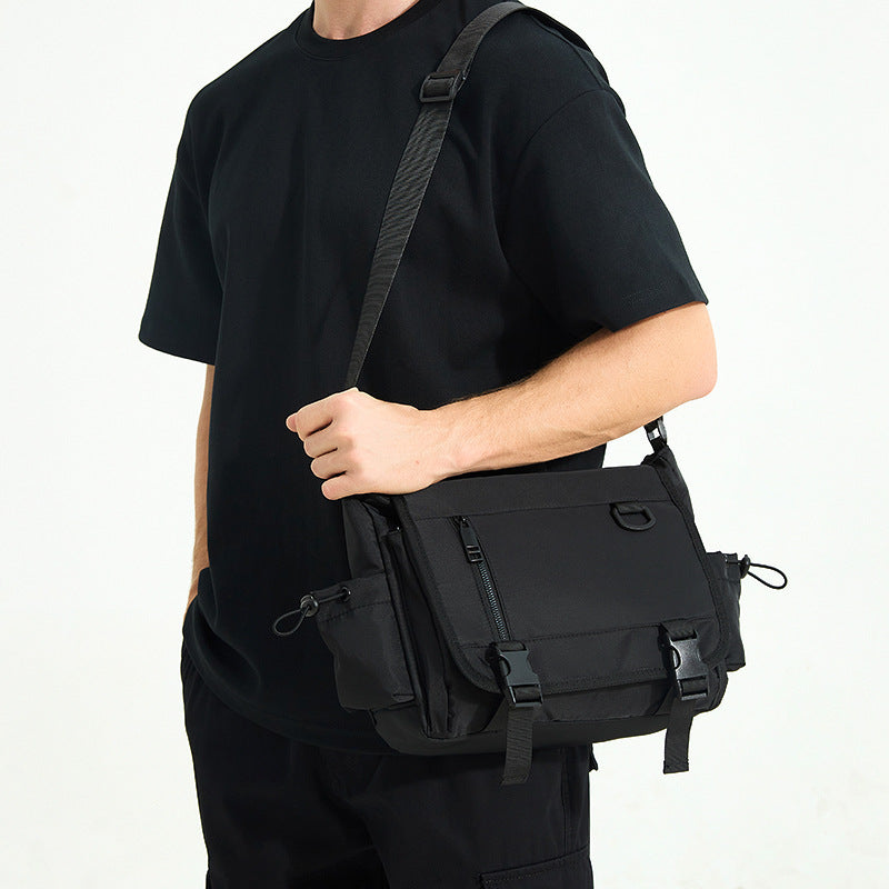 Allsidig Tech Messenger Bag Skanto