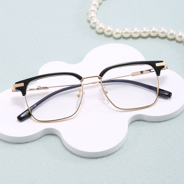 Dame kvadratisk solbrille med lett metallramme og brede stenger Skanto