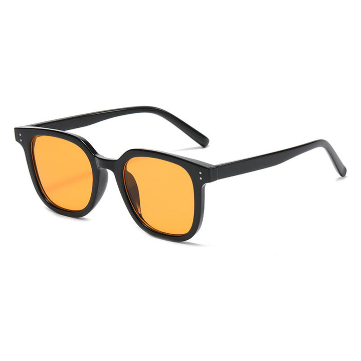 Damer Cat-Eye solbriller med moderne ramme og UV-beskyttelse Skanto