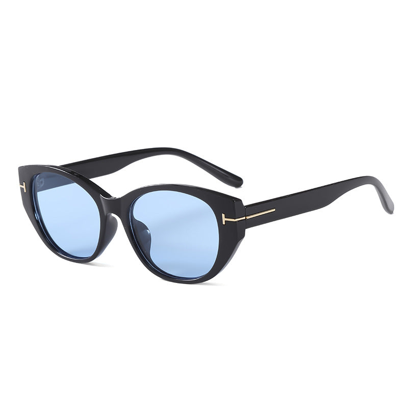 Damer Cat-Eye solbriller med elegant ramme og beskyttende UV-filter Skanto