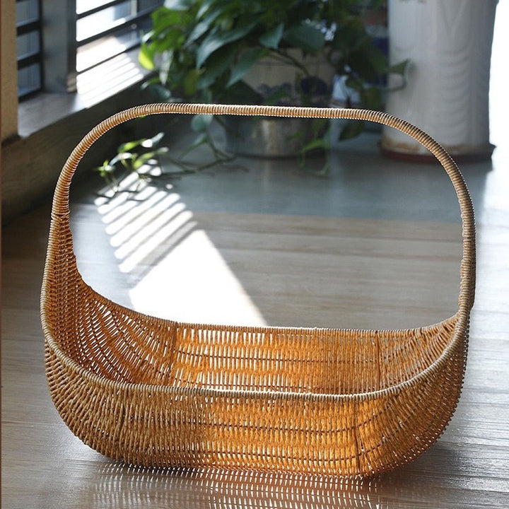 Dame Håndlaget Rattan Kurv med elegant kontur Skanto