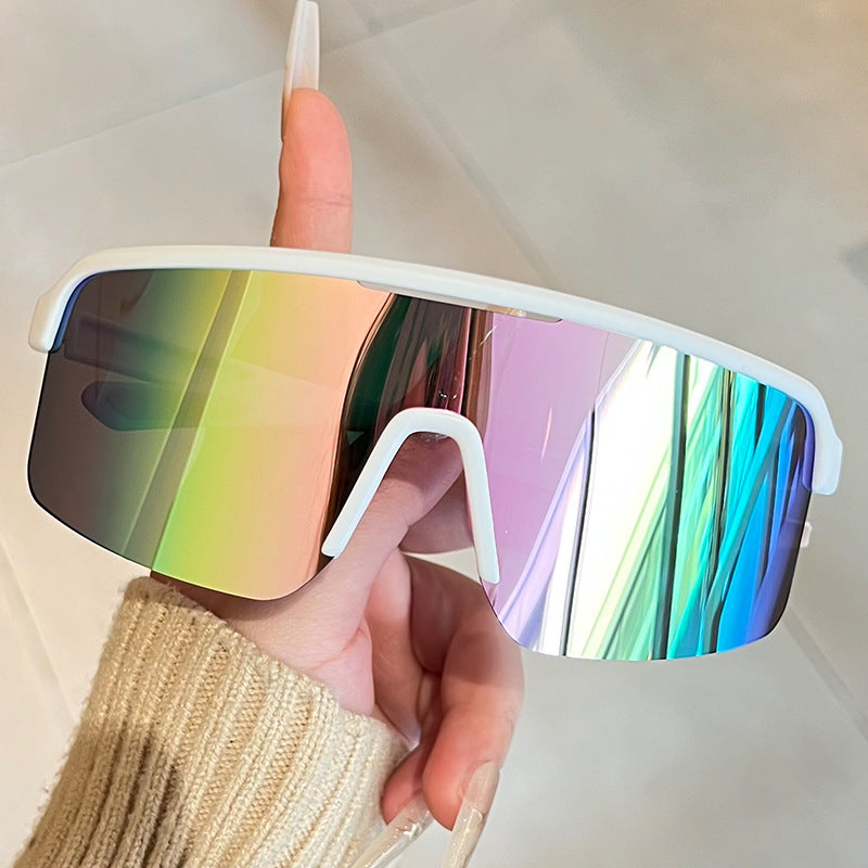 Unisex nan sporty Shield-solbriller med hel visirglass og sklisikre nesepader Skanto
