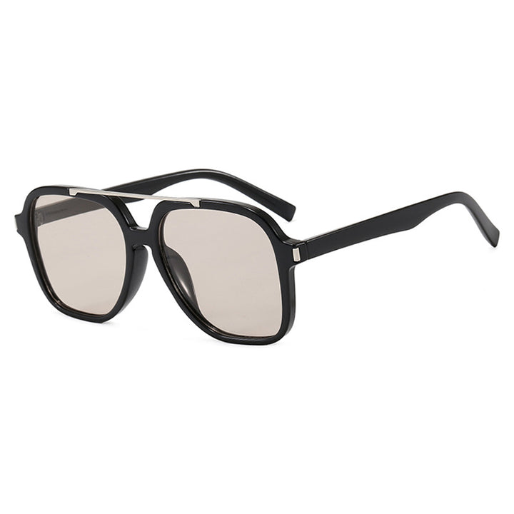 Dame kvadratisk solbrille med beskyttende UV-filter og elegant ramme Skanto