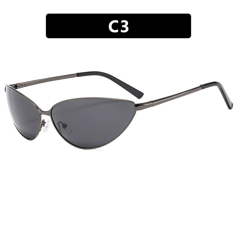 Damer Cat-Eye solbriller med moderne metallramme Skanto