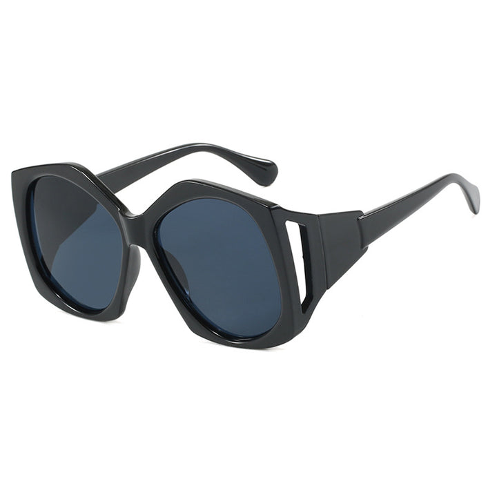 Dame oversized solbrille med futuristisk design Skanto