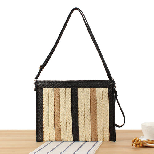 Elegant shoulder bag in modern stripe pattern Skanto