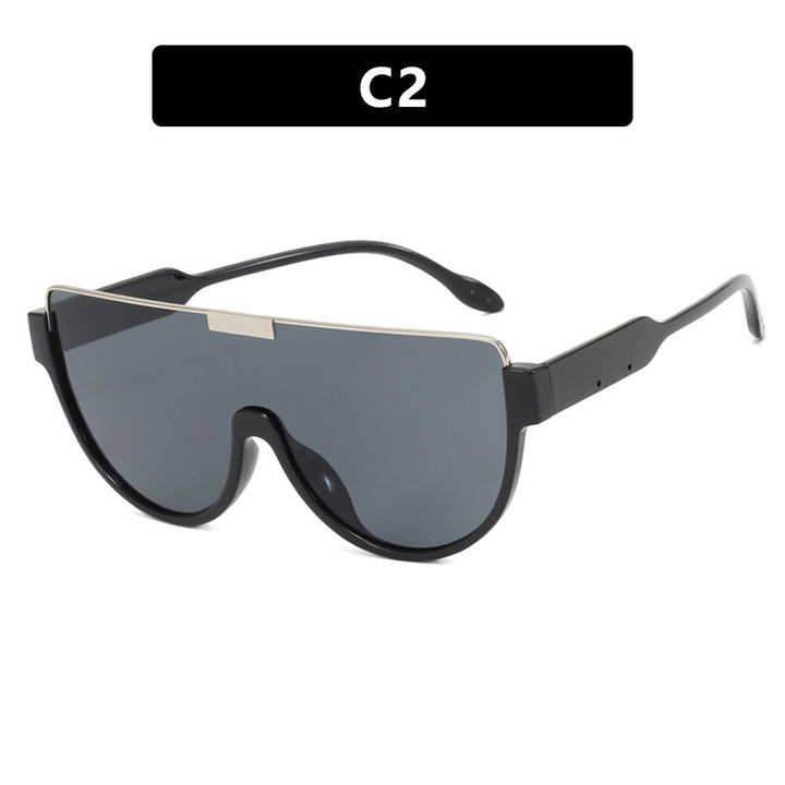 Dame futuristisk oversized solbrille med klar full-rim ramme Skanto