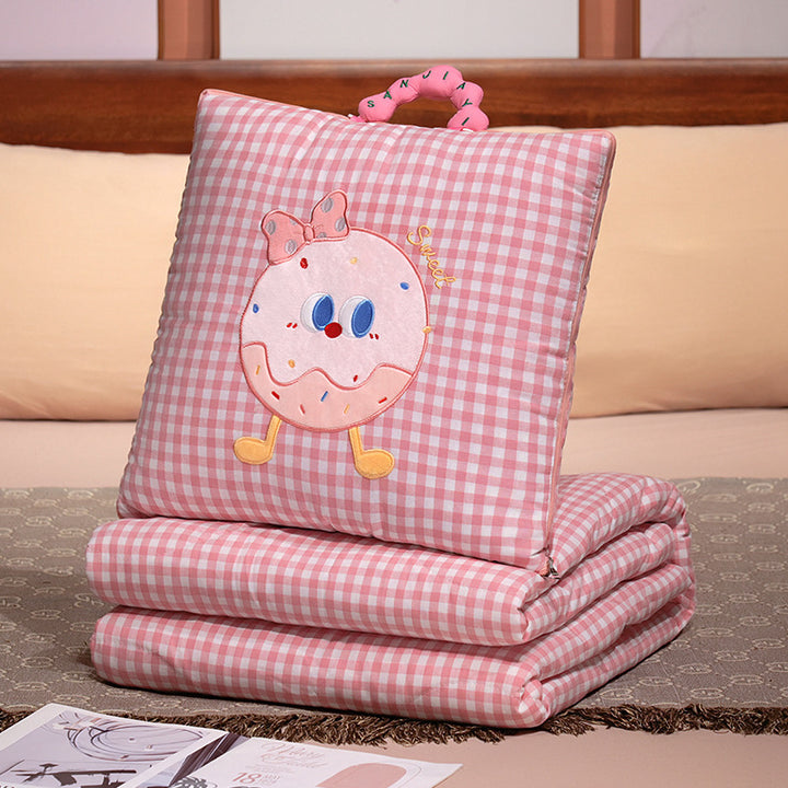 Plush pute med godteri motiv Skanto