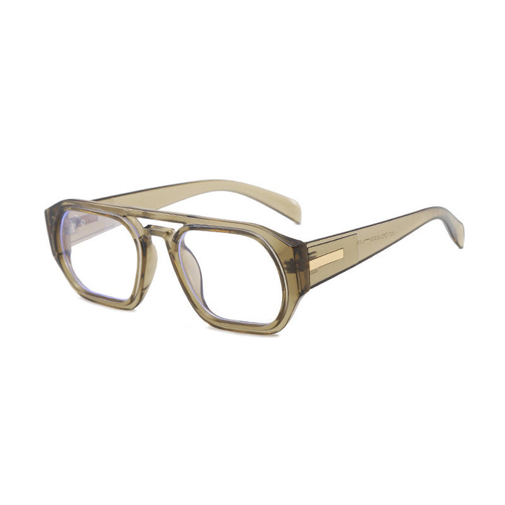 Dame moteriktig rektangulær brille med elegant metalled accent Skanto