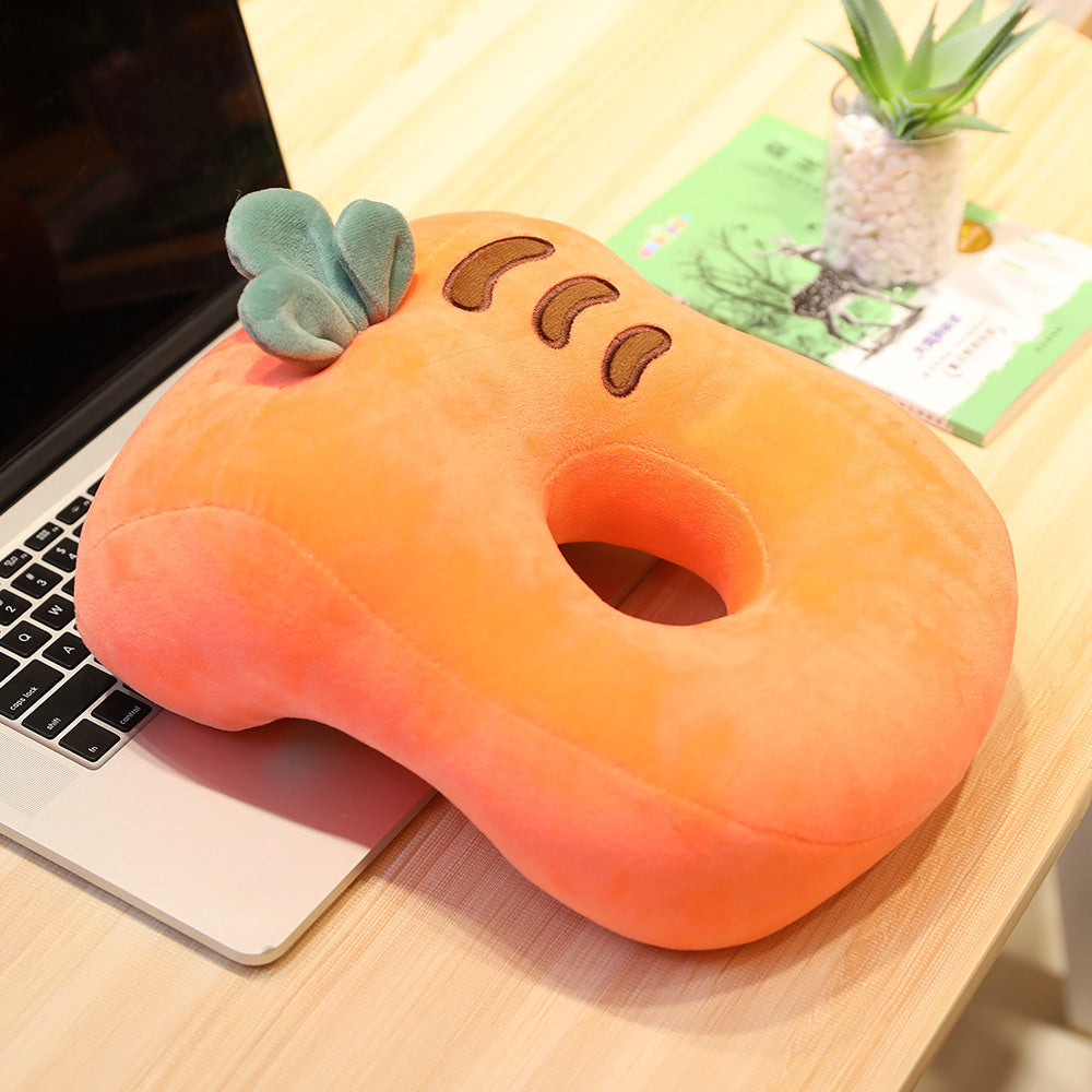 ergonomisk pute i gulrotform Skanto