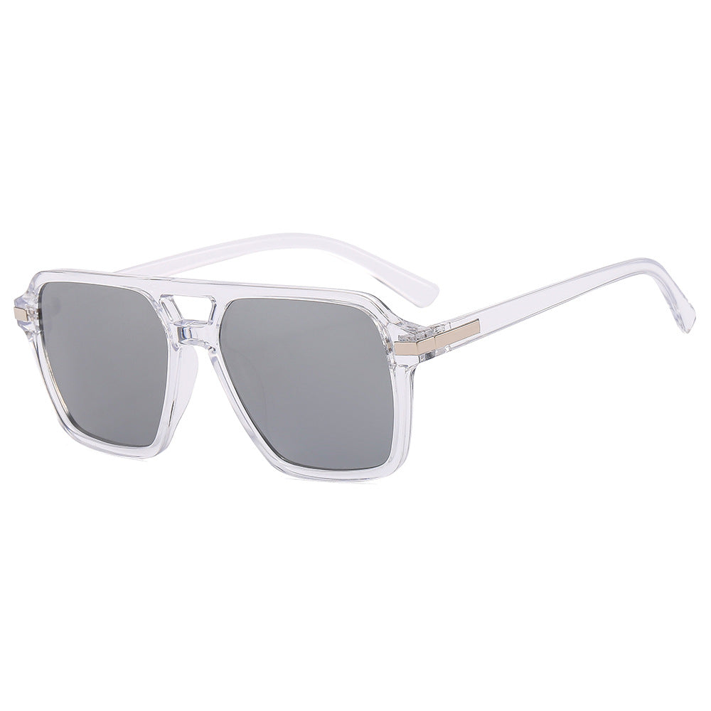 Dame(modern) firkantet solbrille med elegant metallwrap Skanto