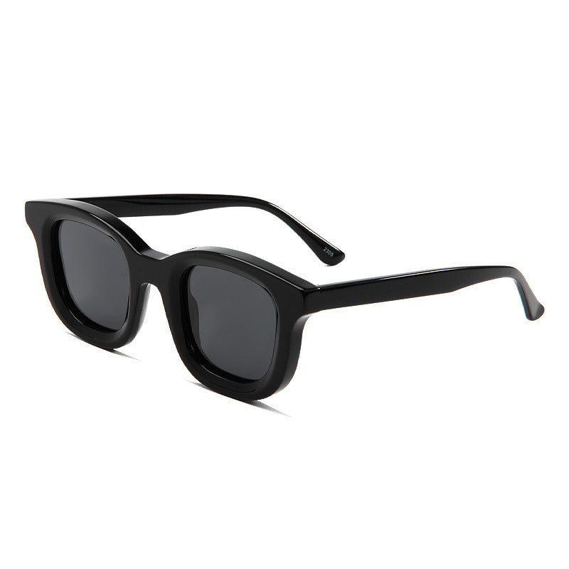 Damer oversized solbriller med stilfull design Skanto