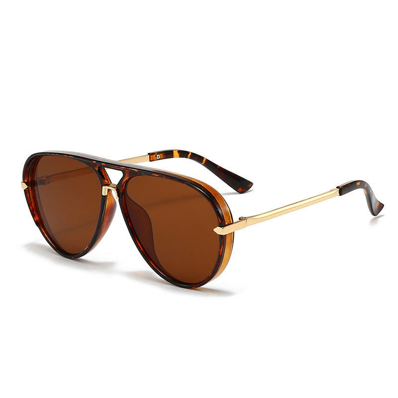 Dame pilot-solbrille med moderne metallramme og UV-beskyttelse Skanto