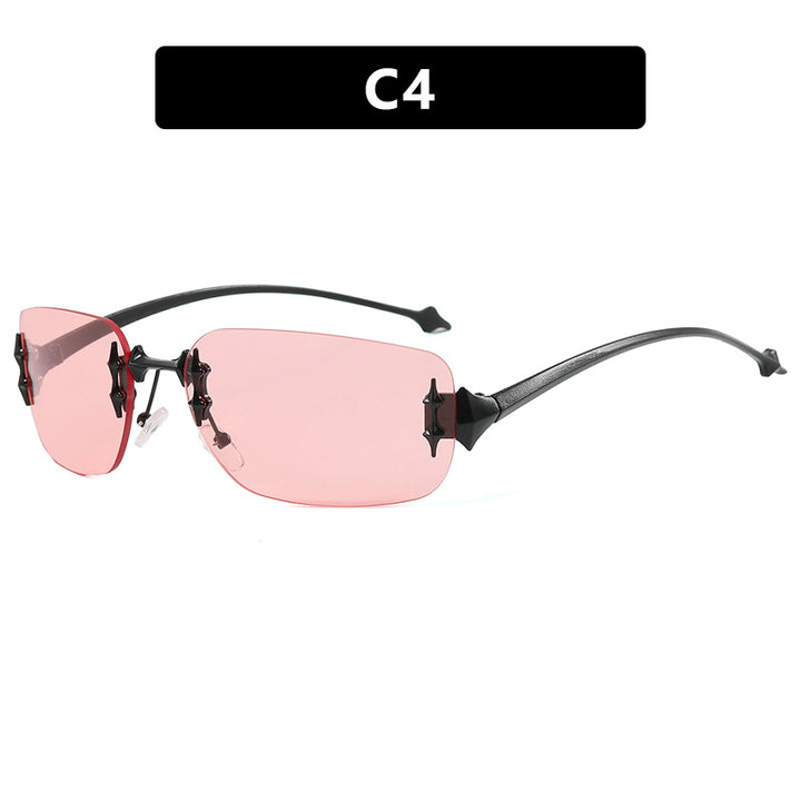 Damer designer-solbrille med utsmykkede detaljer Skanto