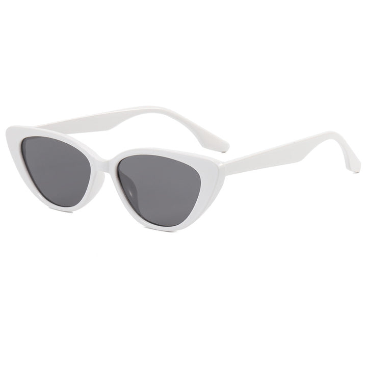 Dame Kattøye Solbrille med moderne ramme Skanto