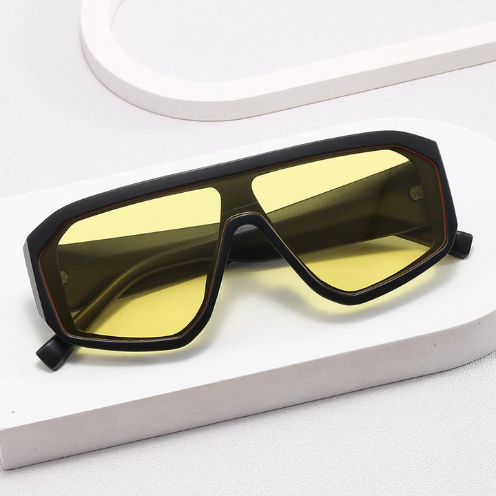 Dame Modiske Oversized-solbriller i futuristisk design Skanto