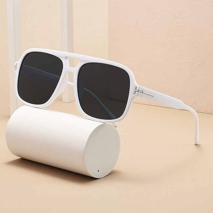 Dame Modischer quadratischer Solbrille med robust ramme Skanto