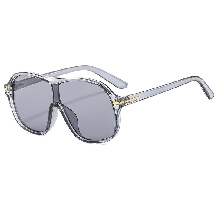 Dame moteriktig oversized solbrille med innovativt design Skanto
