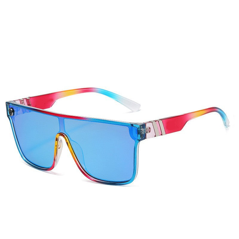 Dame Sportslig Performance-solbrille med moderne design Skanto
