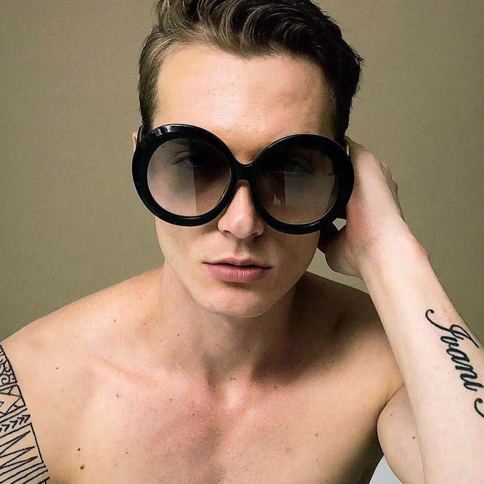 Dame moteriktig solbrille med stor ramme og UV-beskyttelse Skanto