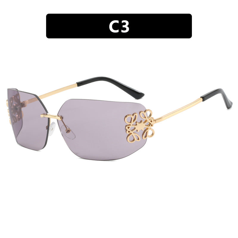 Damer ekstravagant utformet solbrille med elegante dekorasjoner Skanto