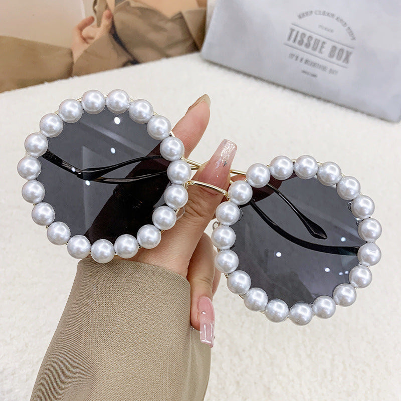 Damer elegant oversized solbriller med stilfull transparent ramme Skanto