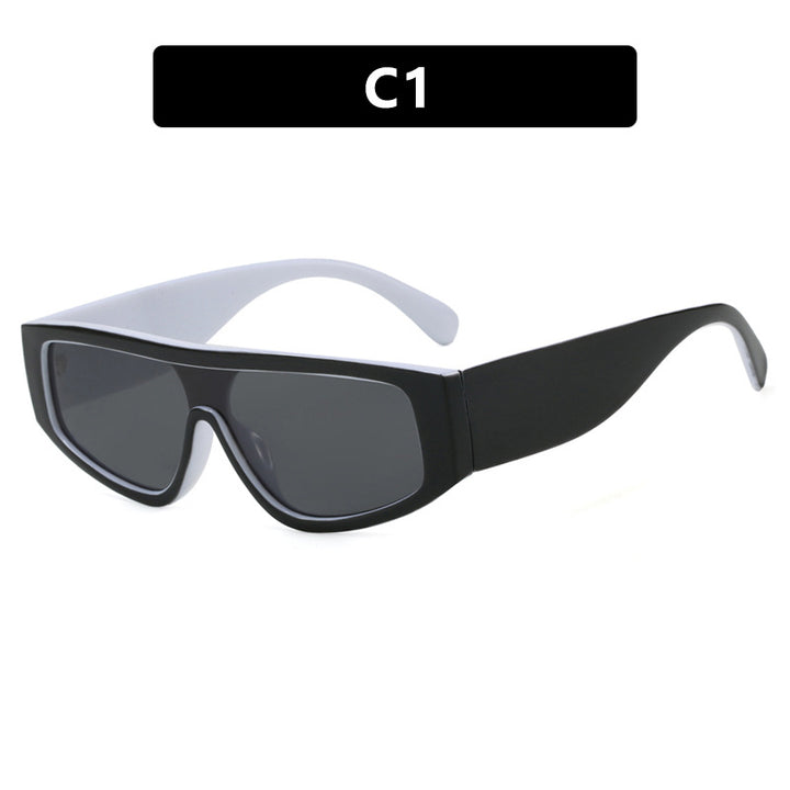 Damen moteriktig sports solbrille med innovativt design og bred ramme Skanto