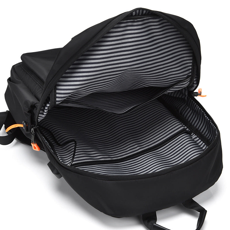 Ryggsekk med innovative rom og optimalisert ergonomi Skanto