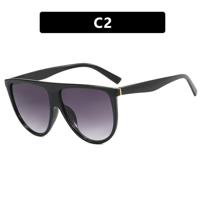 Dame trendy oversized solbriller med stilige transparente rammer Skanto