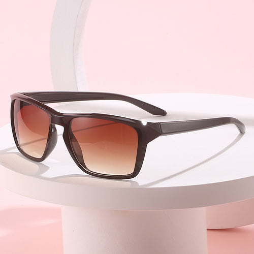 Herre Sporty solbriller med ergonomisk design og polarisert glass Skanto