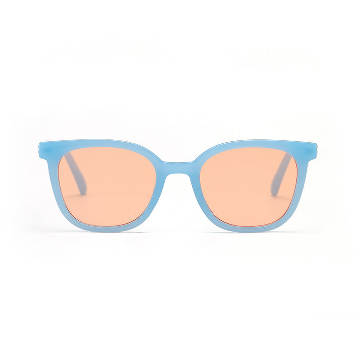 Dame moteriktig solbrille med moderne plastinnfatning Skanto