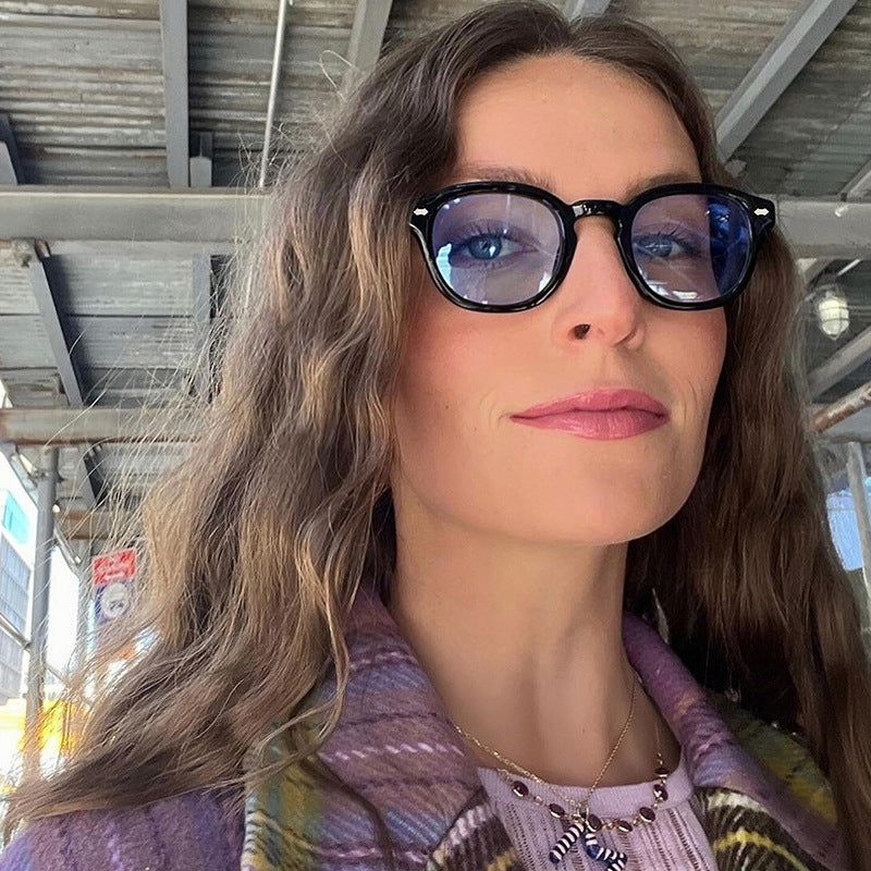 Dame Designer-solbrille i stilfull retro-look Skanto