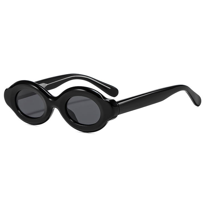 Dame moteriktig solbrille med unikt design Skanto
