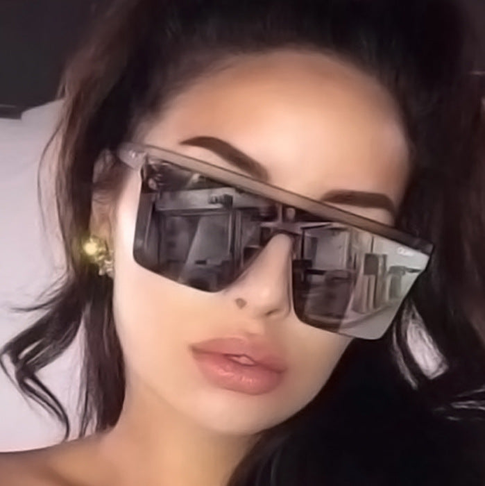 Dame Sporty beskyttelsesbrille i moderne Shield-design Skanto