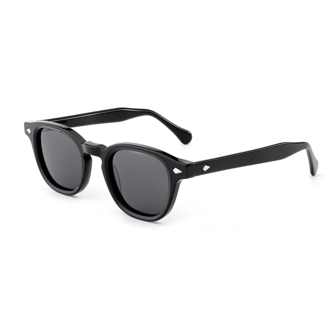 Dame solbrille med elegant design og polariserte linser Skanto