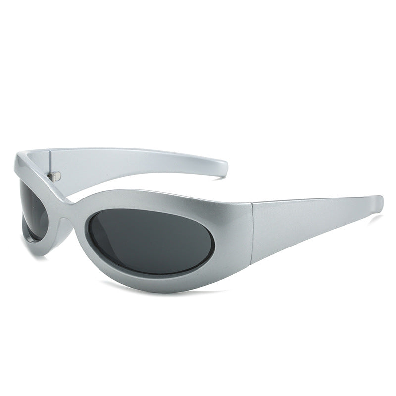 Dame trendy sportsbriller med aerodynamisk design Skanto